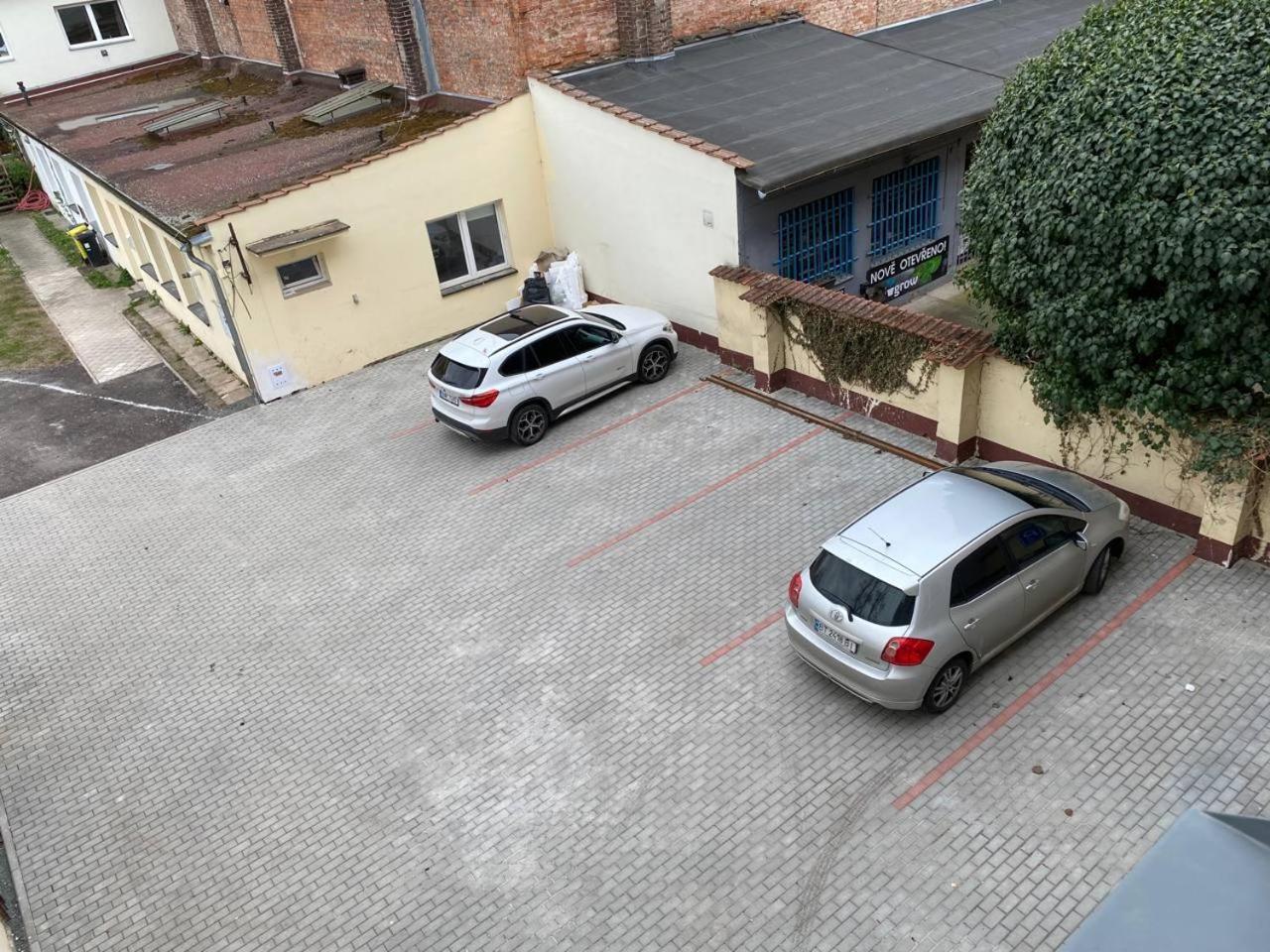 Perla Hradce 101 Hradec Kralove Exterior foto