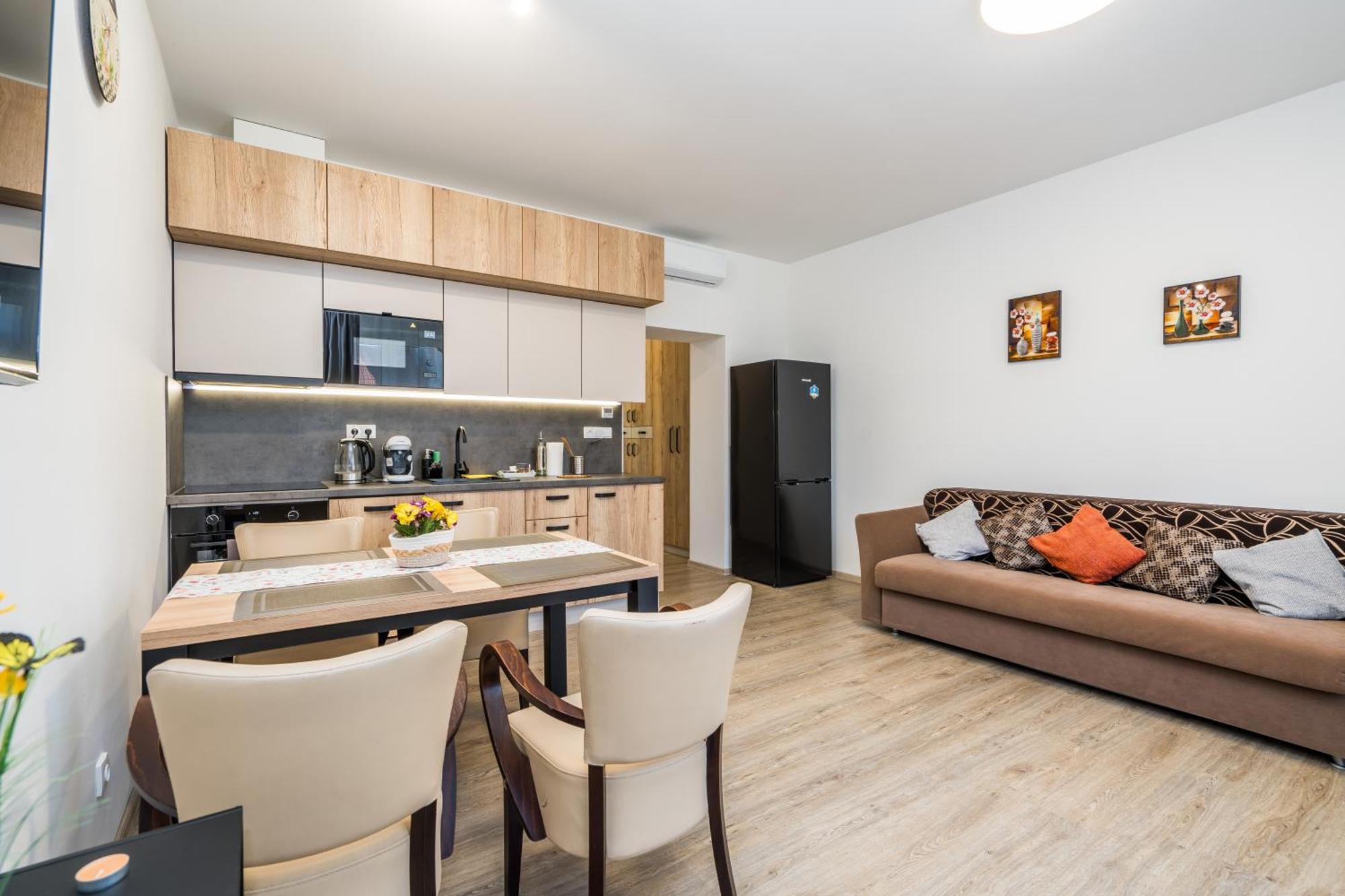 Perla Hradce 101 Hradec Kralove Exterior foto
